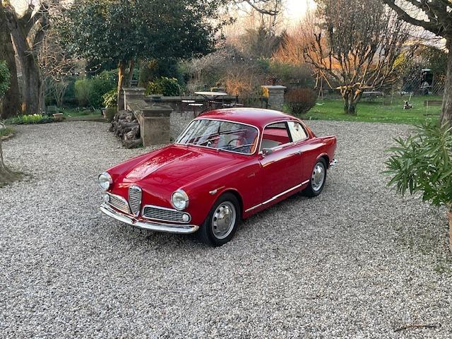 ALFA ROMEO Giulietta Sprint - 1960 LesAnciennes.com