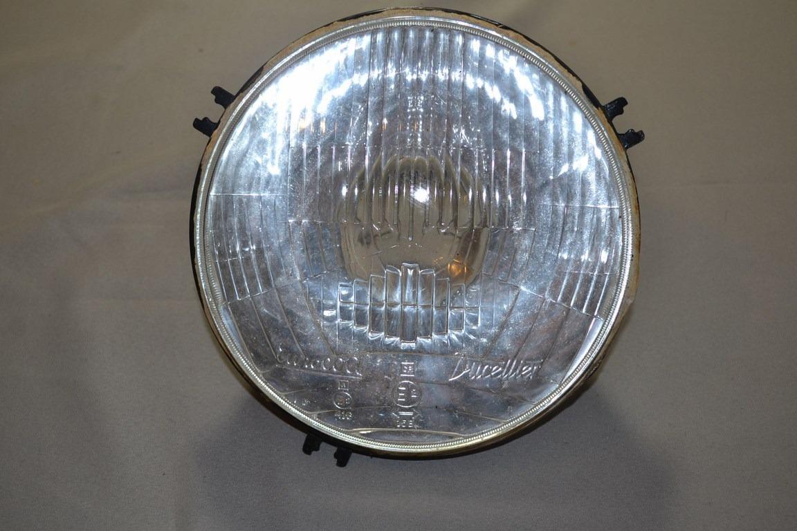 Optique de phare Ducellier 185mm PEUGEOT 404 LesAnciennes.com