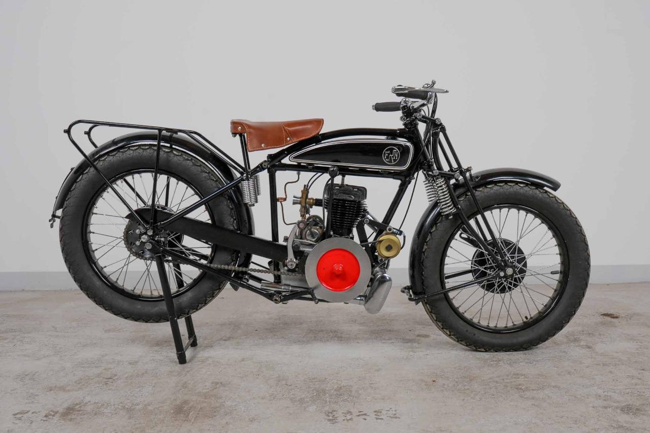 FN M70 - 1926 LesAnciennes.com