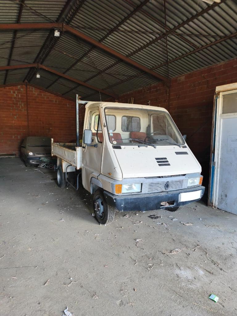 RENAULT Renault B70 benne - 1984 LesAnciennes.com