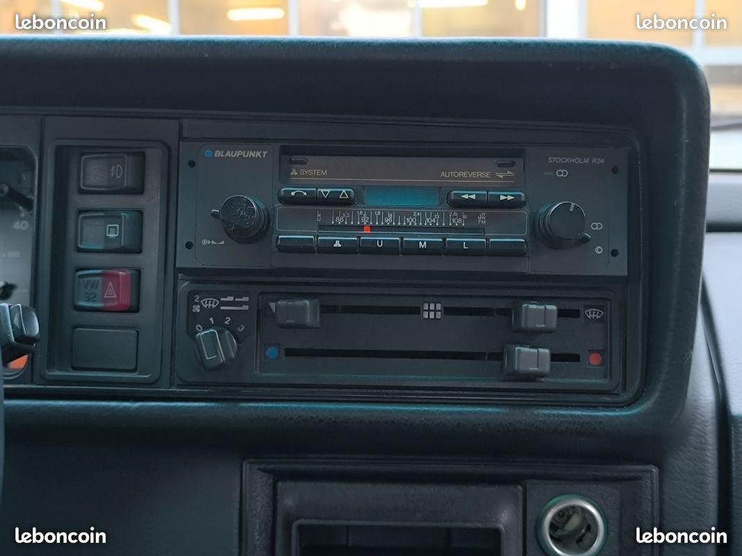 AUTORADIO BLAUPUNKT VOLKSWAGEN Golf GTI LesAnciennes.com