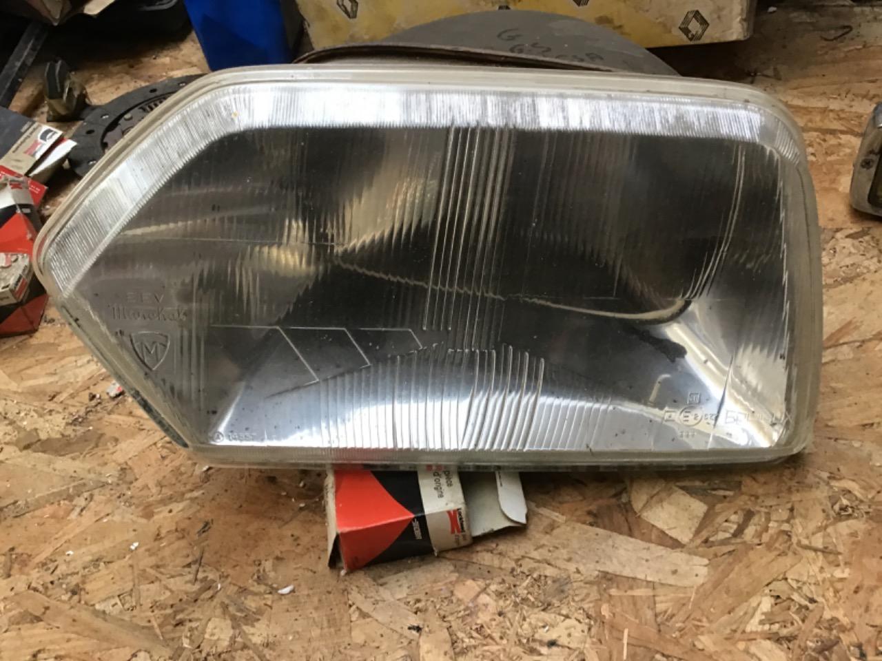 PHARE GAUCHE MARCHAL CITROEN GSA GS LesAnciennes.com