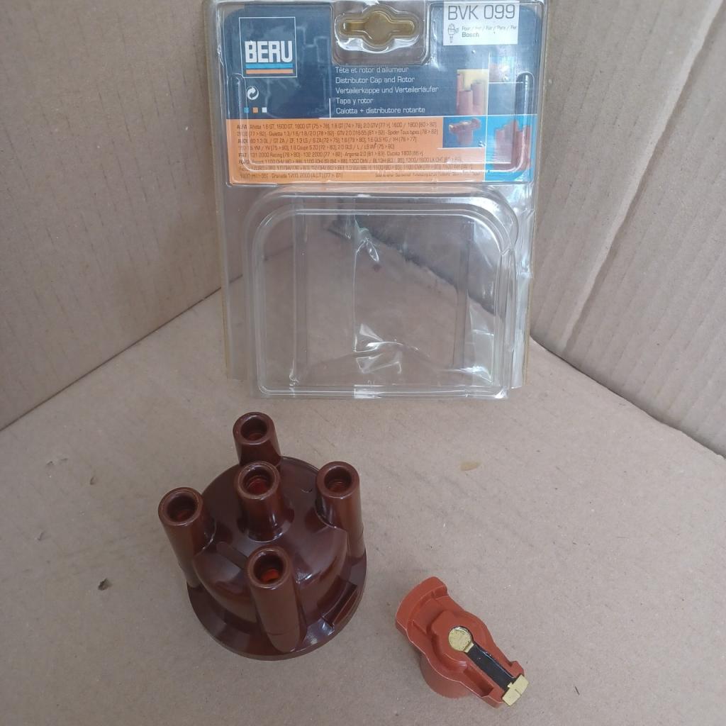 Tête d'allumeur + doigt Alfa GTV Spider Ford Fies LesAnciennes.com