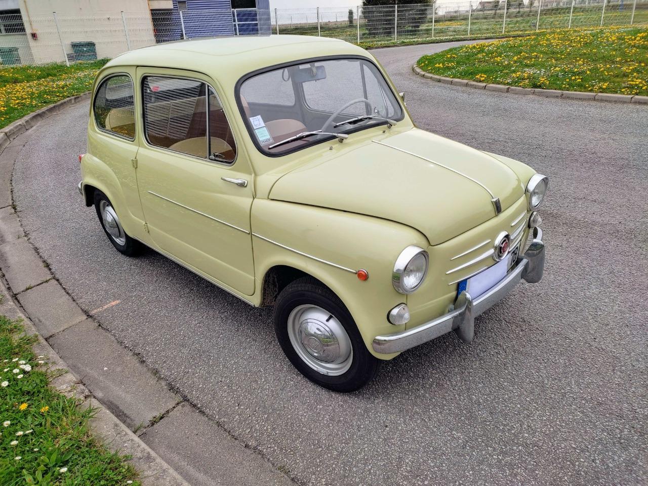 FIAT 600 - 1964 LesAnciennes.com