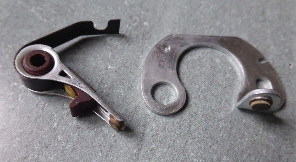 Rupteur Renault R4 LesAnciennes.com