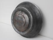 image_1-Enjoliveur de Roue Amilcar avec son support Ancien