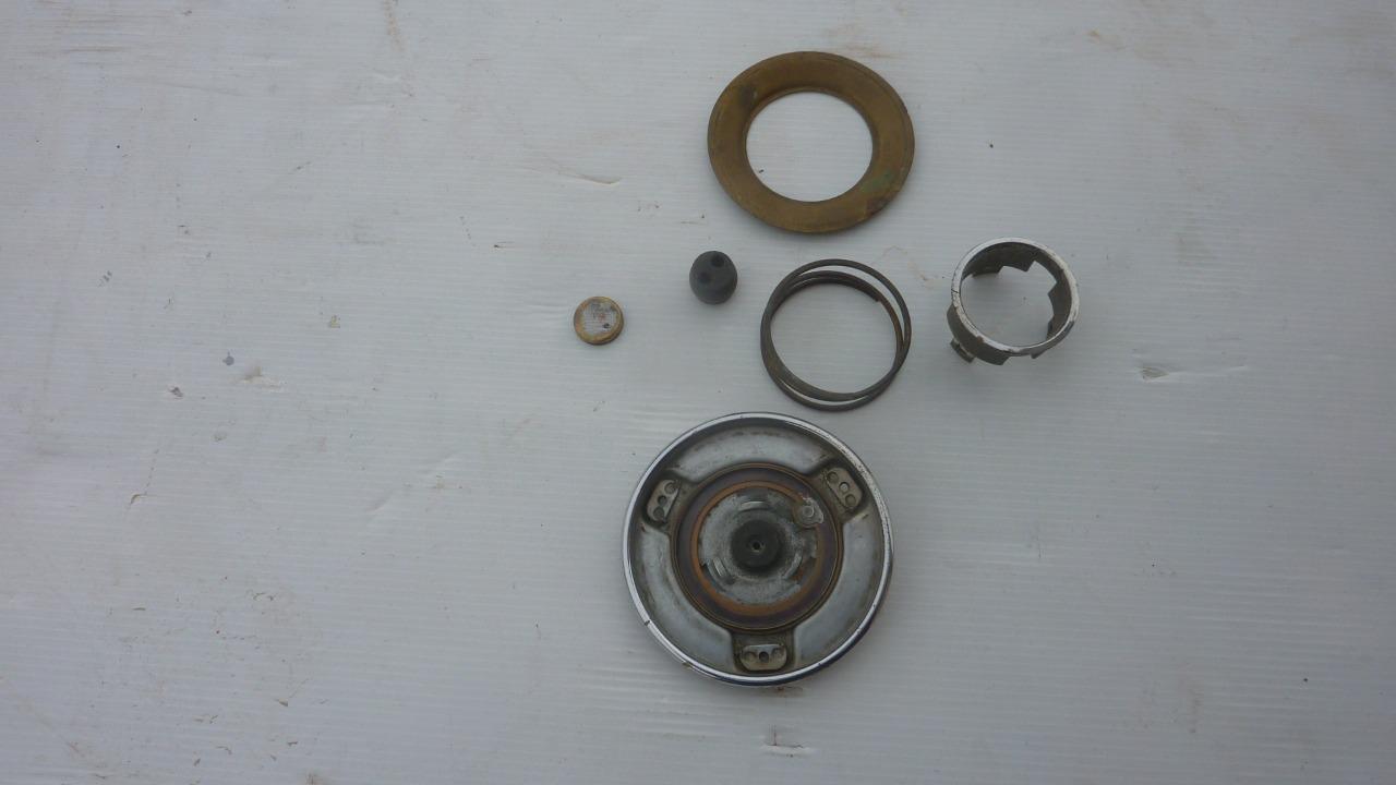 Pièces SIMCA 8 LesAnciennes.com