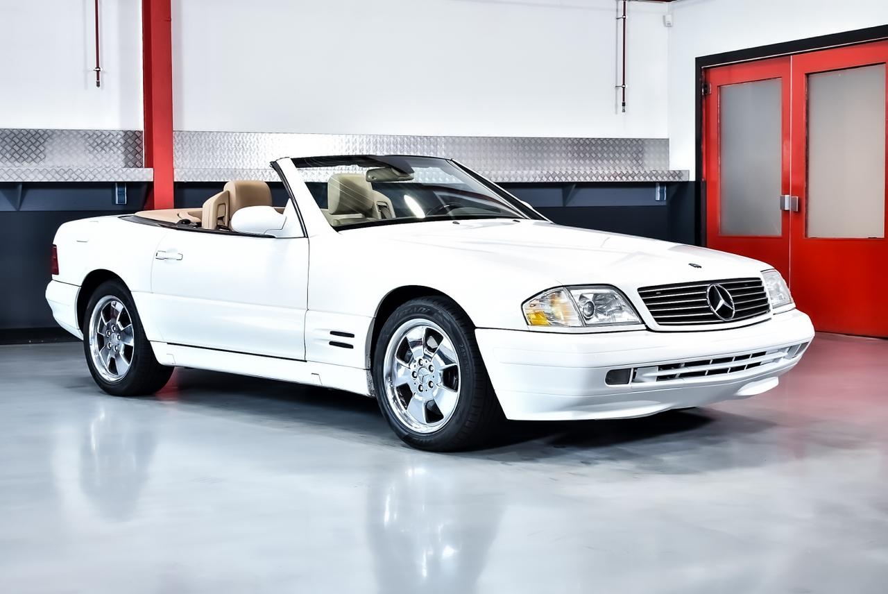1999 Mercedes-Benz R129 SL500 Convertible 5,0L V8 LesAnciennes.com