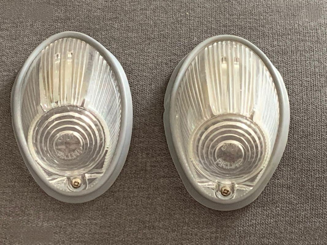 2 Cabochons Clignotant / Veilleuse - Estafette LesAnciennes.com