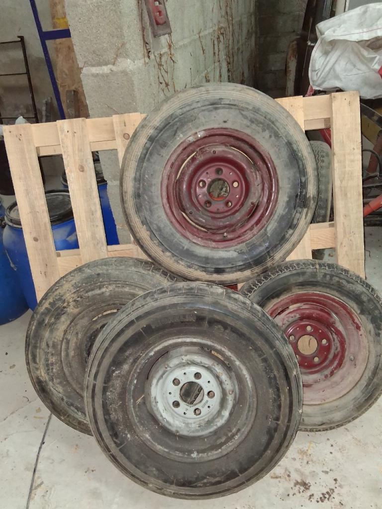 Jantes MERCEDES W110 W110 LesAnciennes.com