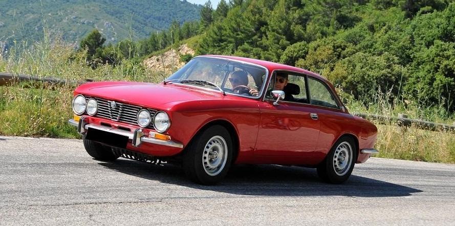 ALFA ROMEO 2000 GTV - 1973 LesAnciennes.com