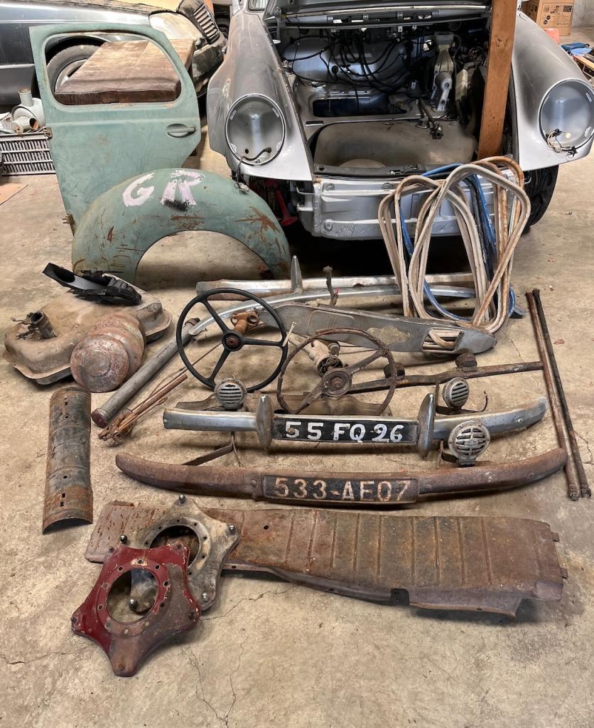 Pièces RENAULT 4CV d'origine LesAnciennes.com