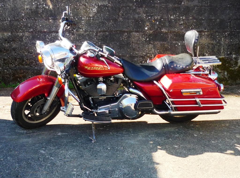 HARLEY DAVIDSON ROAD KING - 1997 LesAnciennes.com