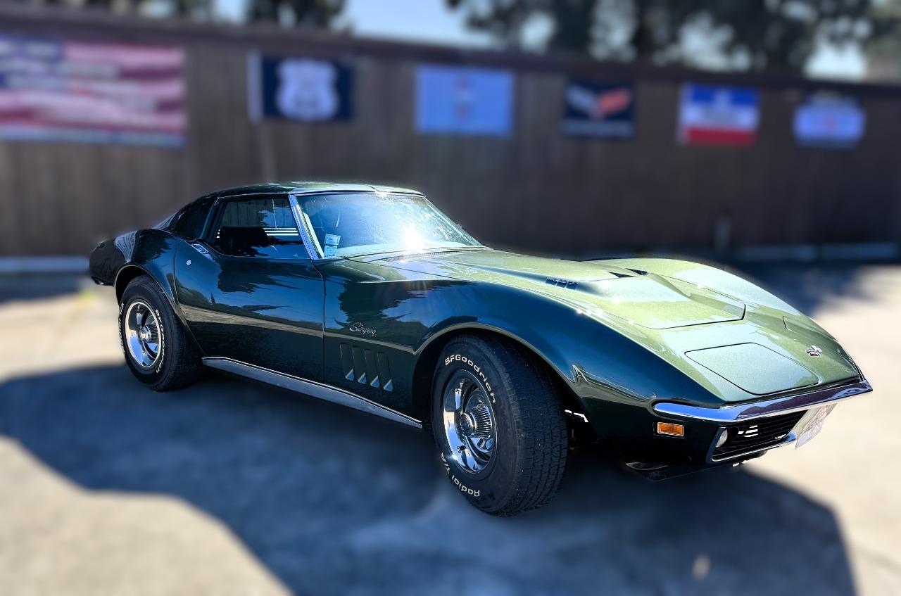 CHEVROLET Corvette C3 BIG BLOCK 427Ci - 1969 LesAnciennes.com