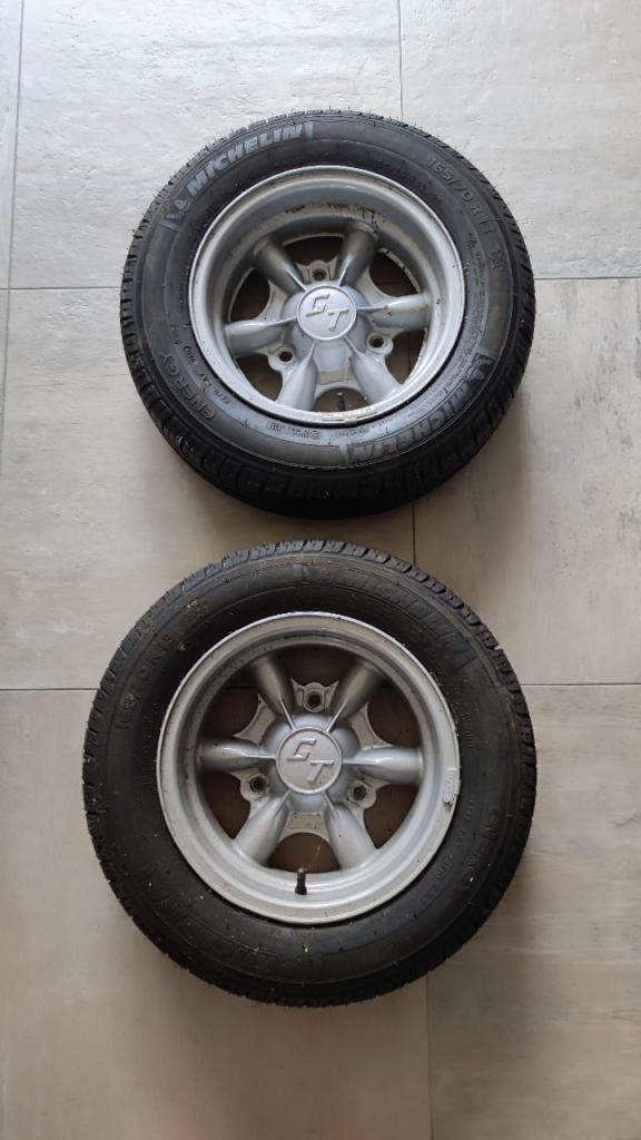 Paire de jantes GT pour Alpine A110 ou Renault R8 LesAnciennes.com