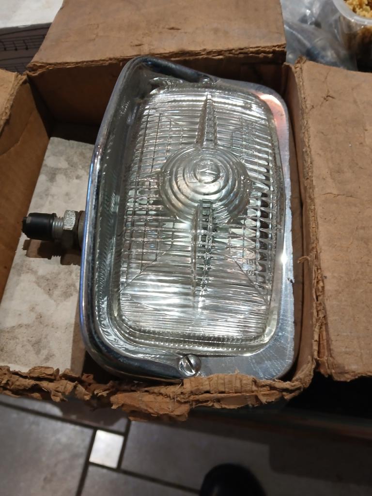 Phare TOUTES Tous Tous LesAnciennes.com