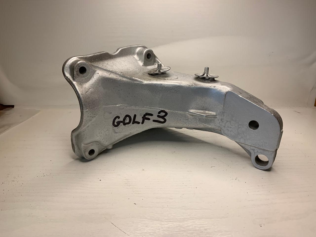 Support moteur VOLKSWAGEN GOLF 3/ 1H0 199 354 J LesAnciennes.com