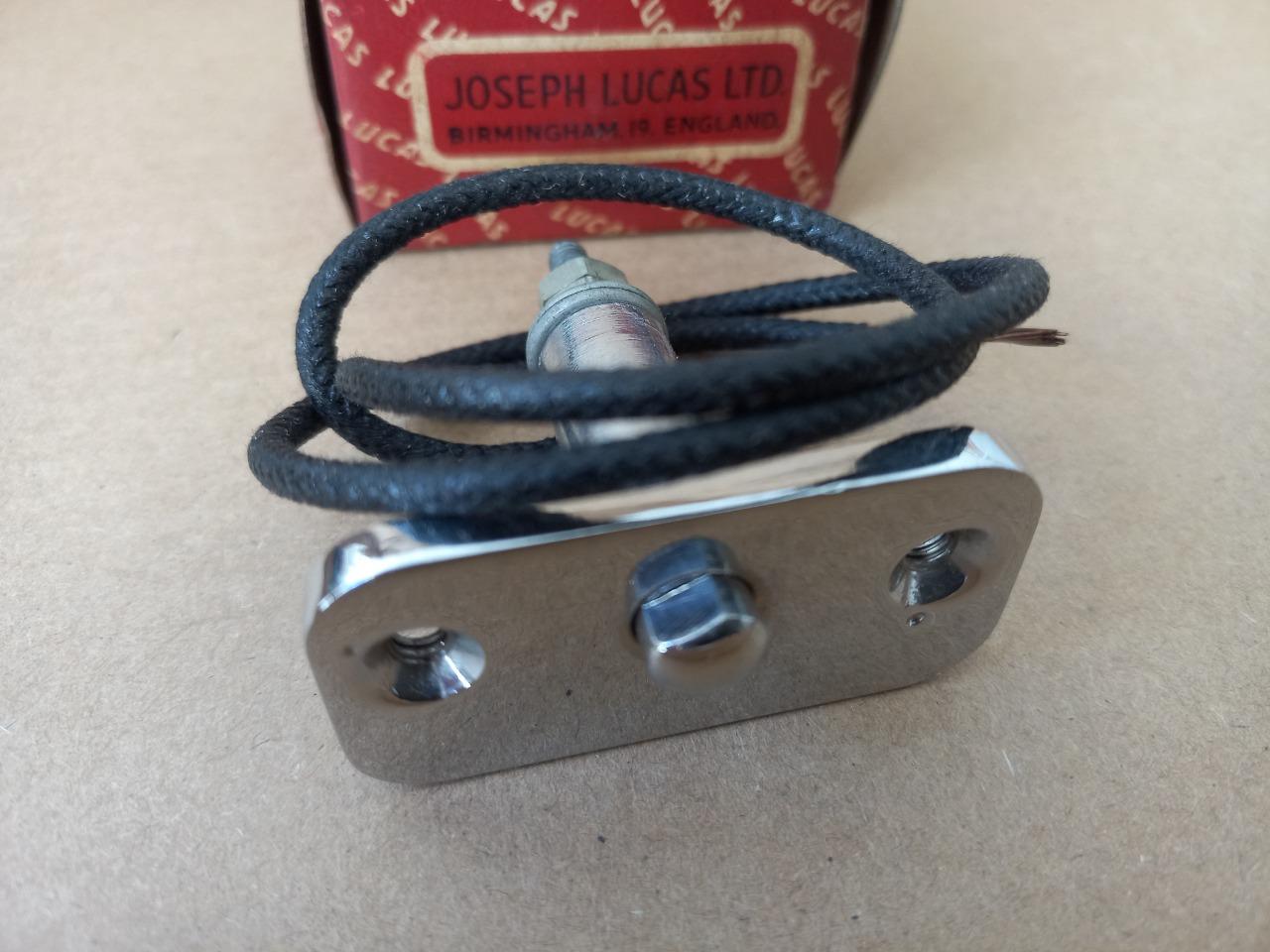 Interrupteur JAGUAR MK4, MK5 LesAnciennes.com