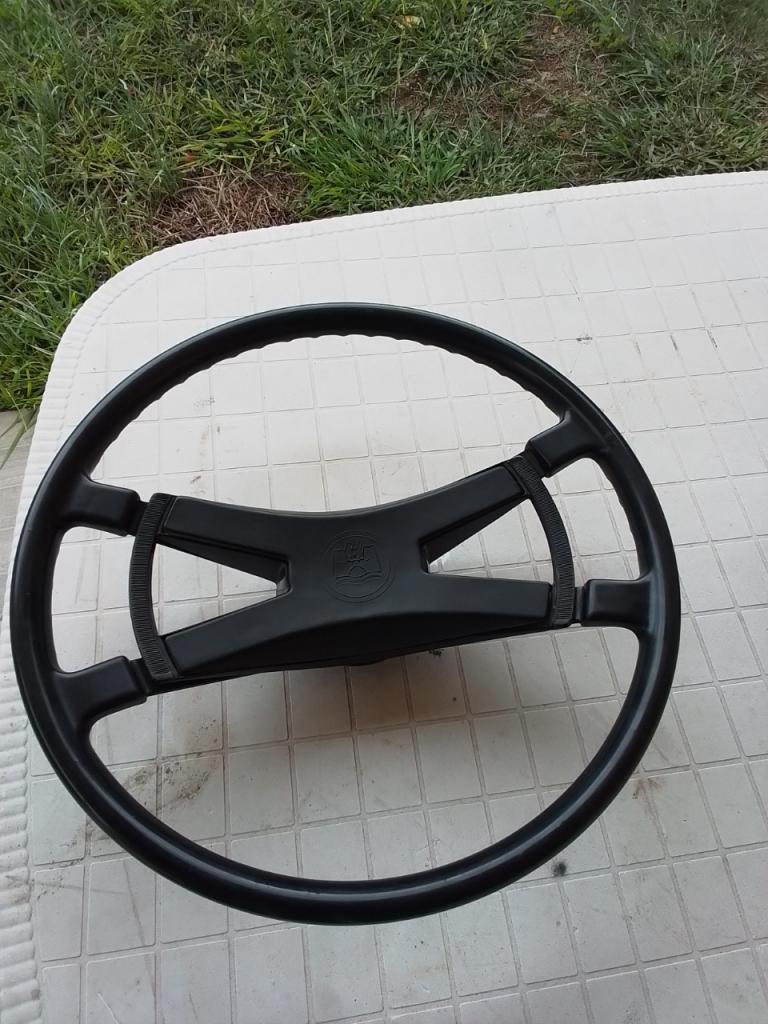 Volant PORSCHE 914 LesAnciennes.com