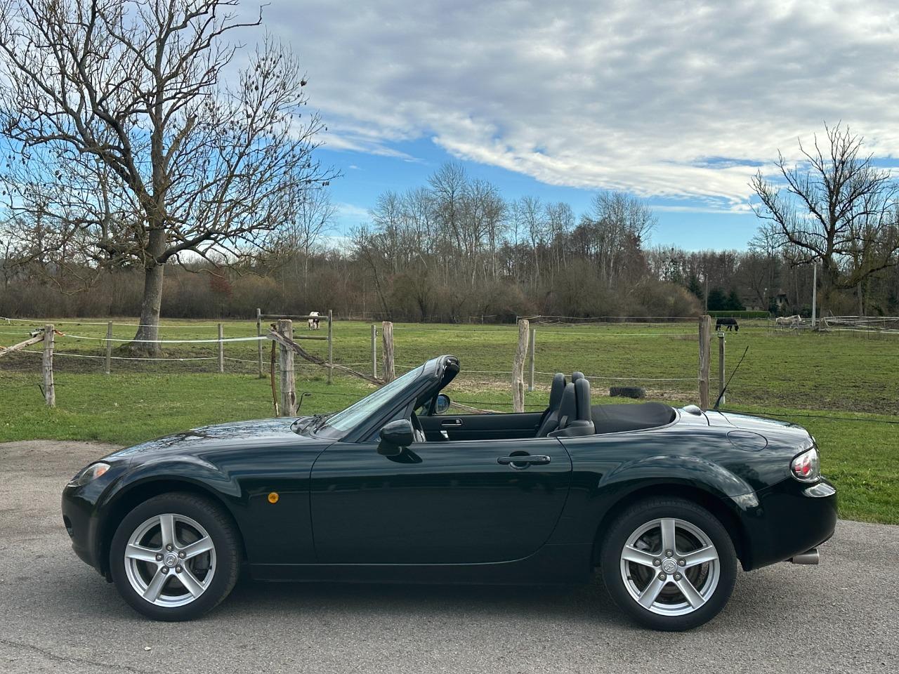 MAZDA MX-5 cabriolet - 2007 LesAnciennes.com