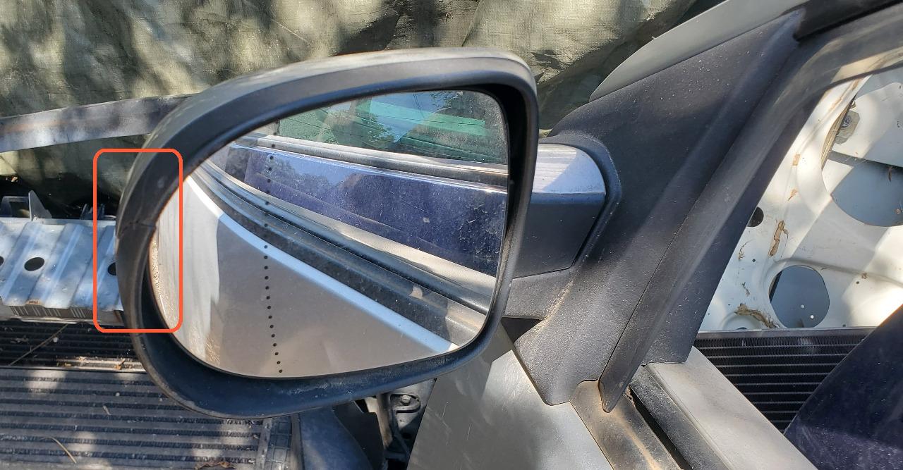 Rétroviseur électrique gauche TWINGO 2 avec défaut LesAnciennes.com