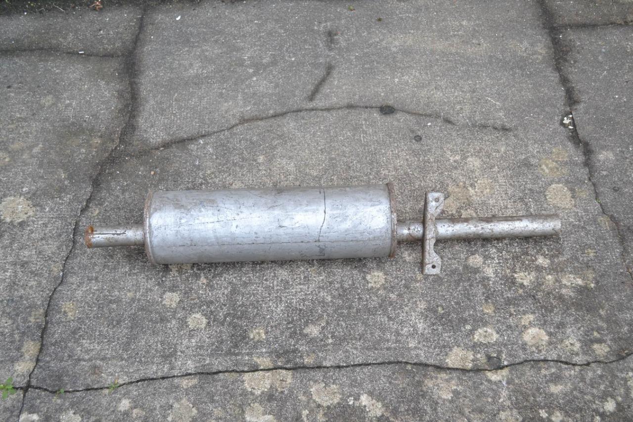 Silencieux AR échappement PEUGEOT J7, neuf LesAnciennes.com