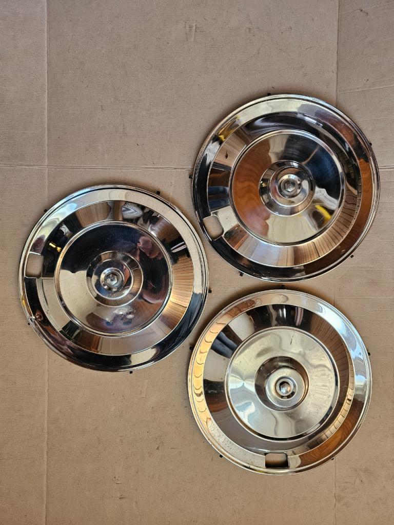 Enjoliveur CITROEN GS LesAnciennes.com