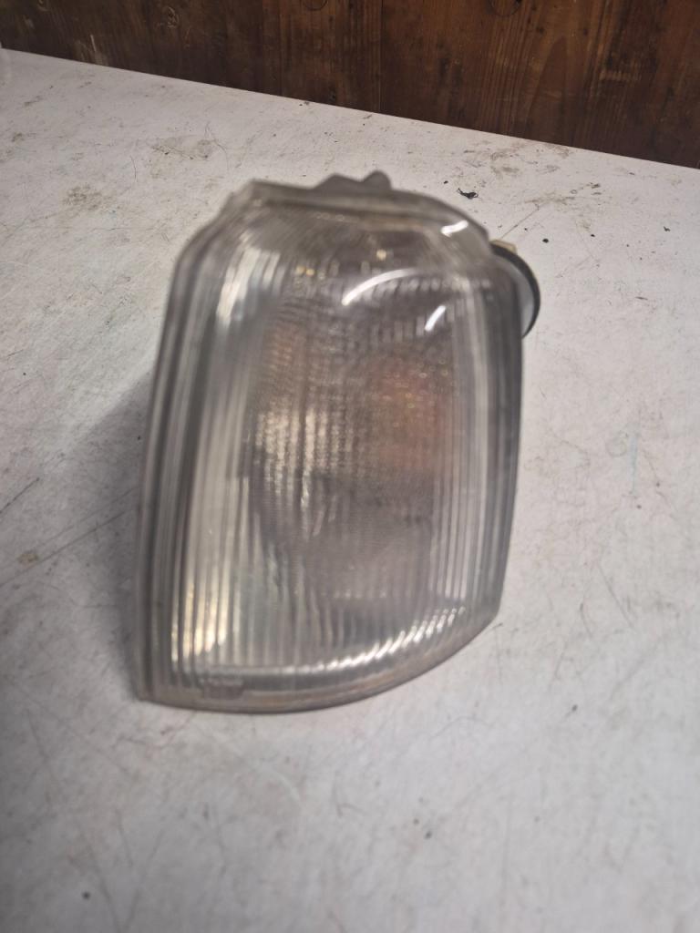 Clignotant RENAULT 19 (R19) LesAnciennes.com