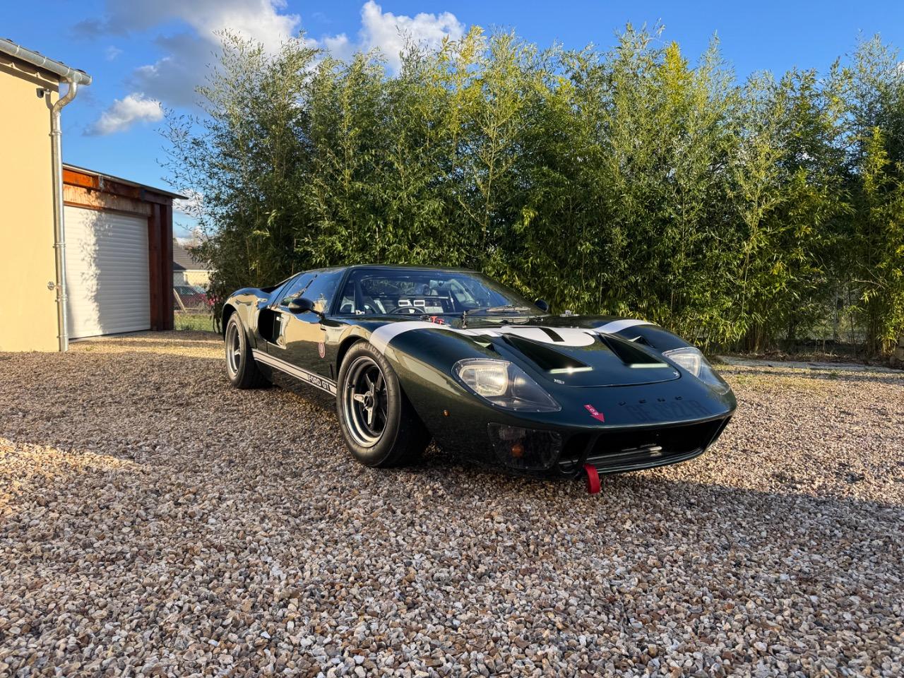 FORD GT40 Mk1 - 1989 LesAnciennes.com