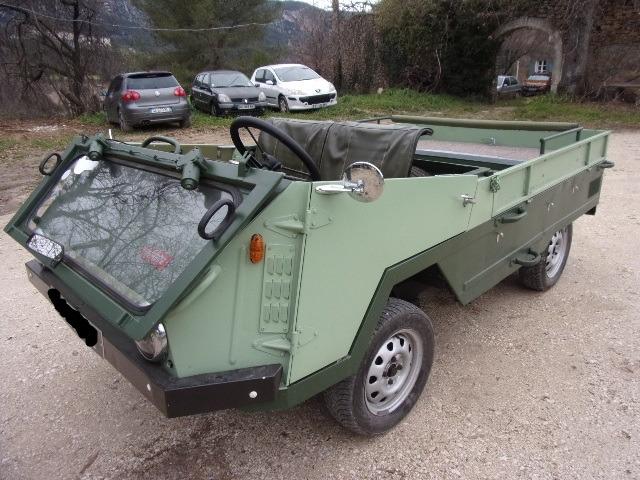 LE FARMOBIL 700L utilitaire - 1966 LesAnciennes.com