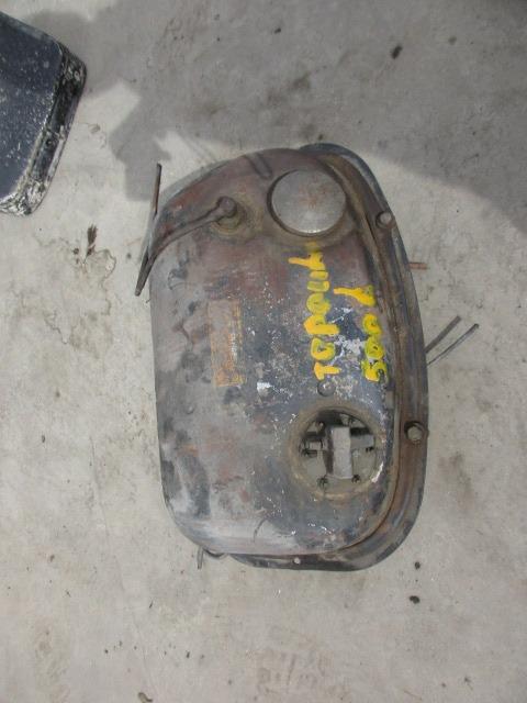 Rèservoir Fiat Topolino C LesAnciennes.com