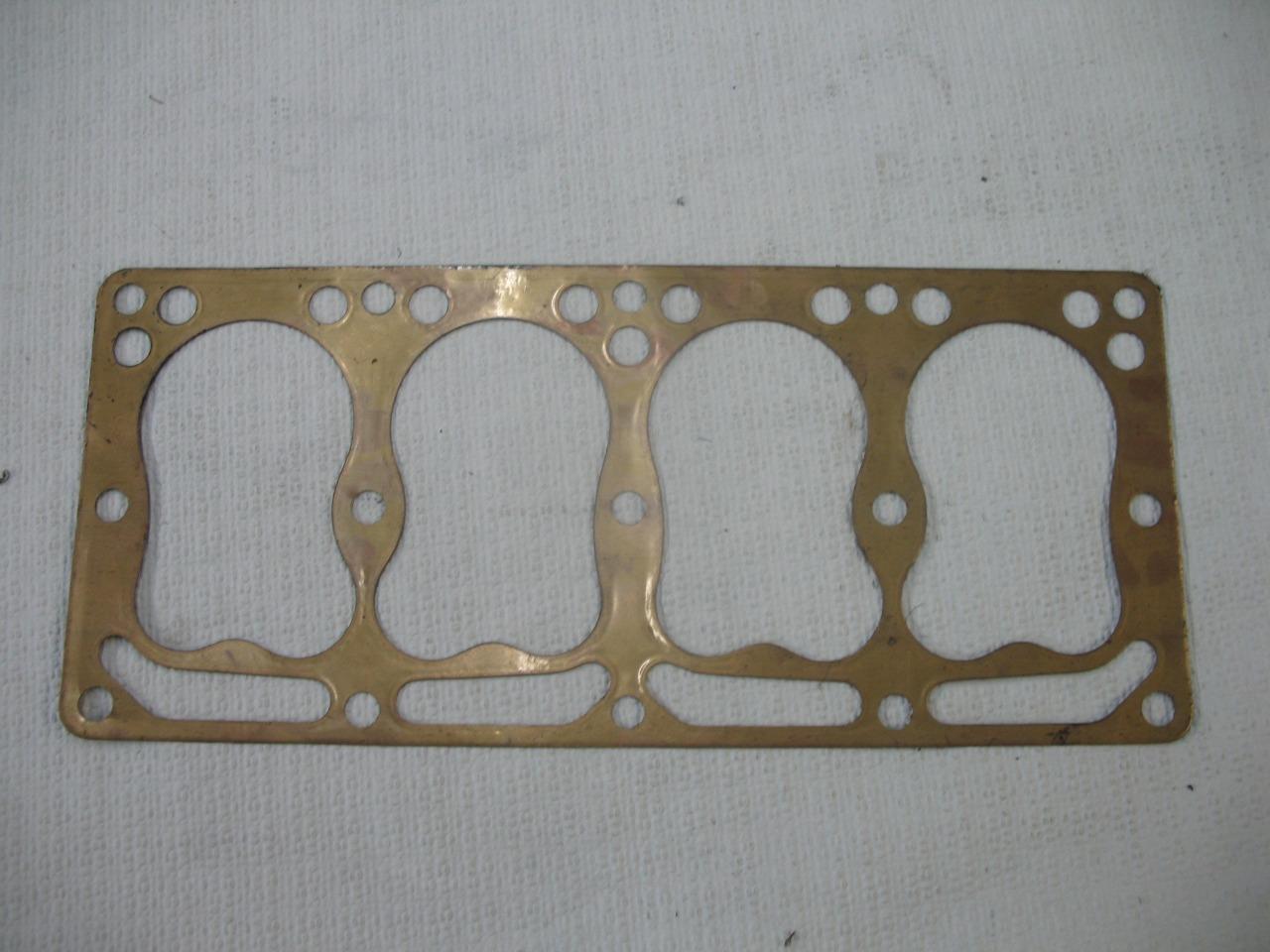 Pièces INTERNATIONAL Cub LesAnciennes.com