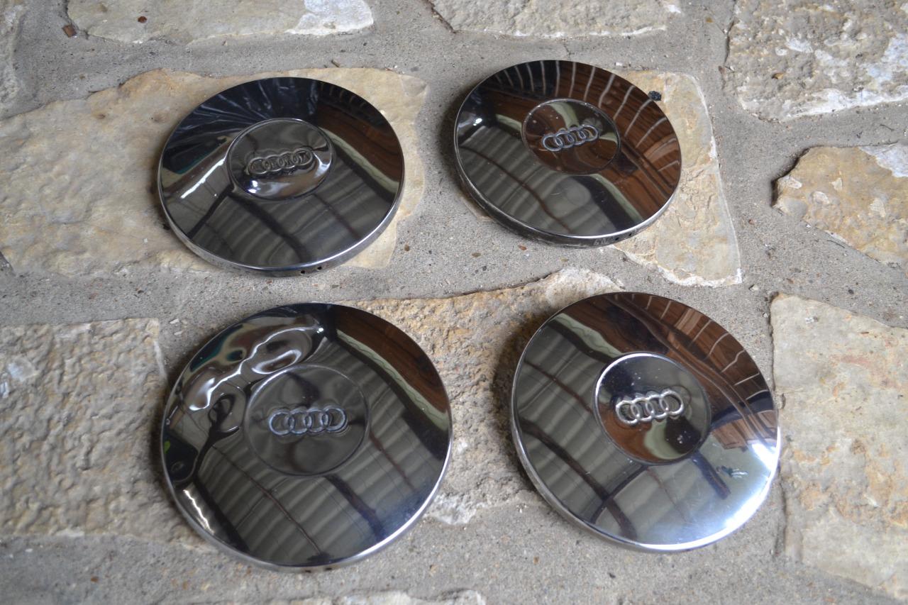 Enjoliveurs AUDI 80 LesAnciennes.com