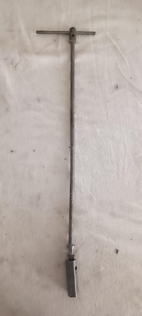 Clé FACOM Clé LesAnciennes.com