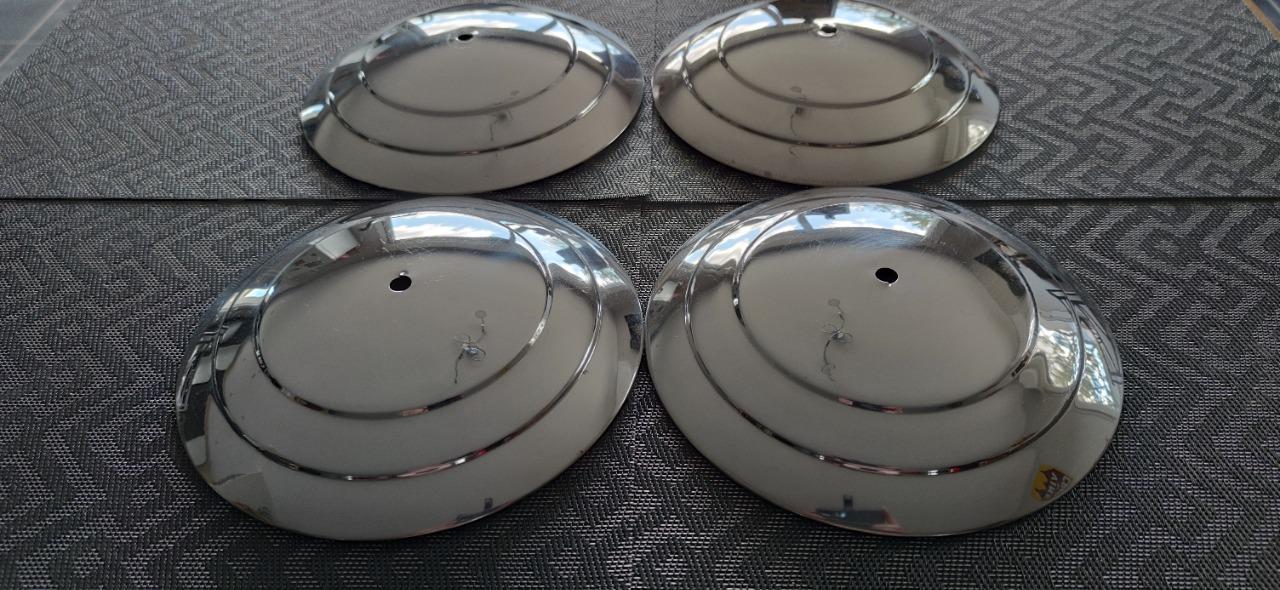 Enjoliveurs neufs PEUGEOT 203 LesAnciennes.com