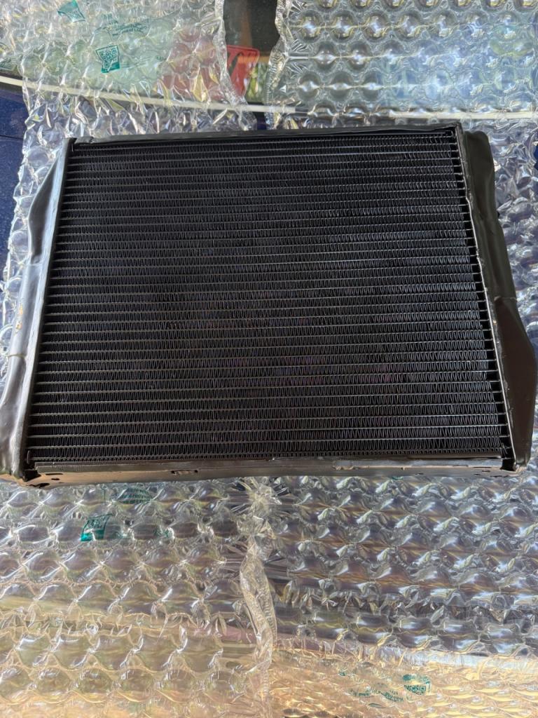Radiateur TRIUMPH Dolomite Sprint LesAnciennes.com