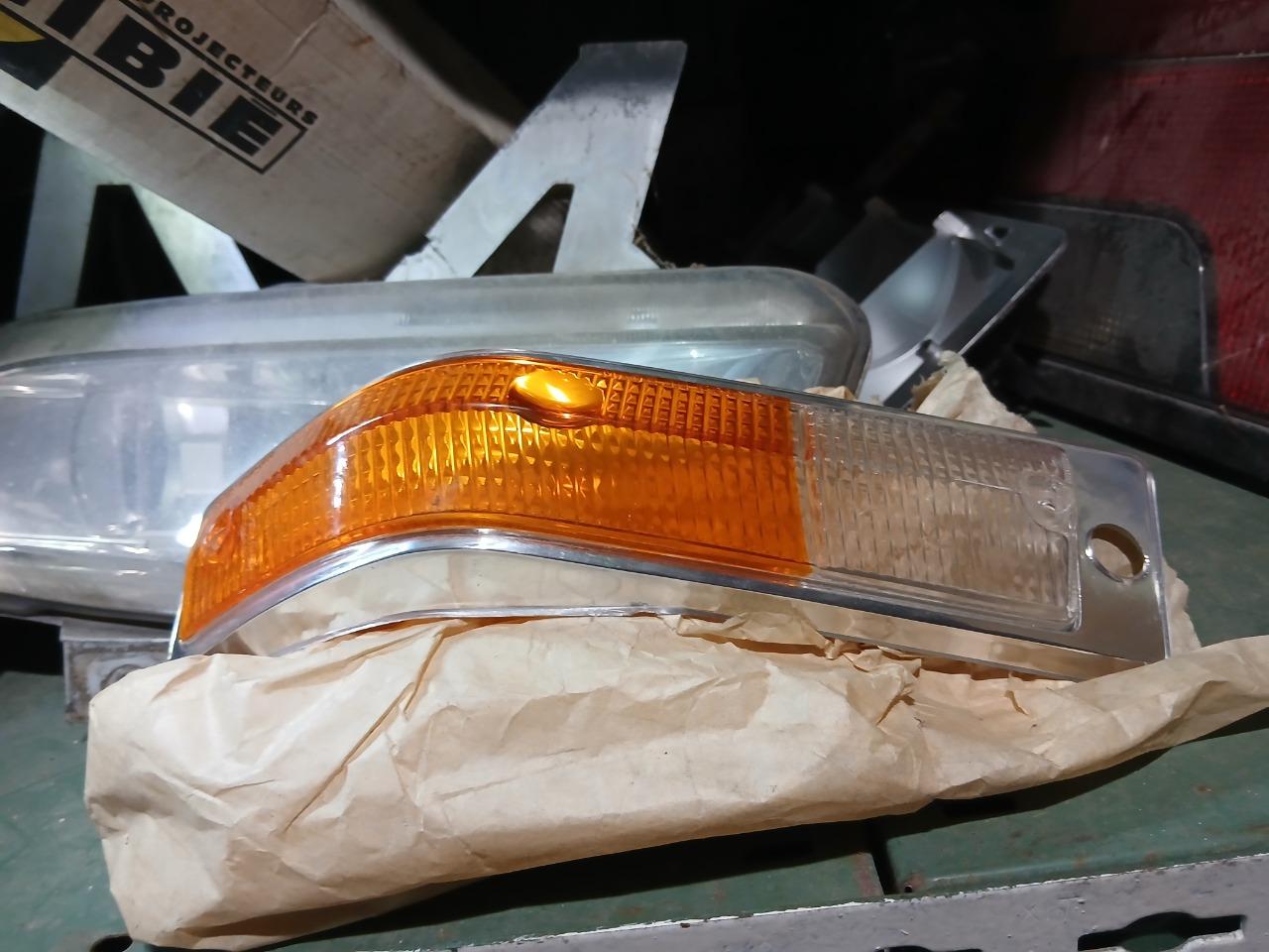 Transparent ALPINE RENAULT A310 LesAnciennes.com