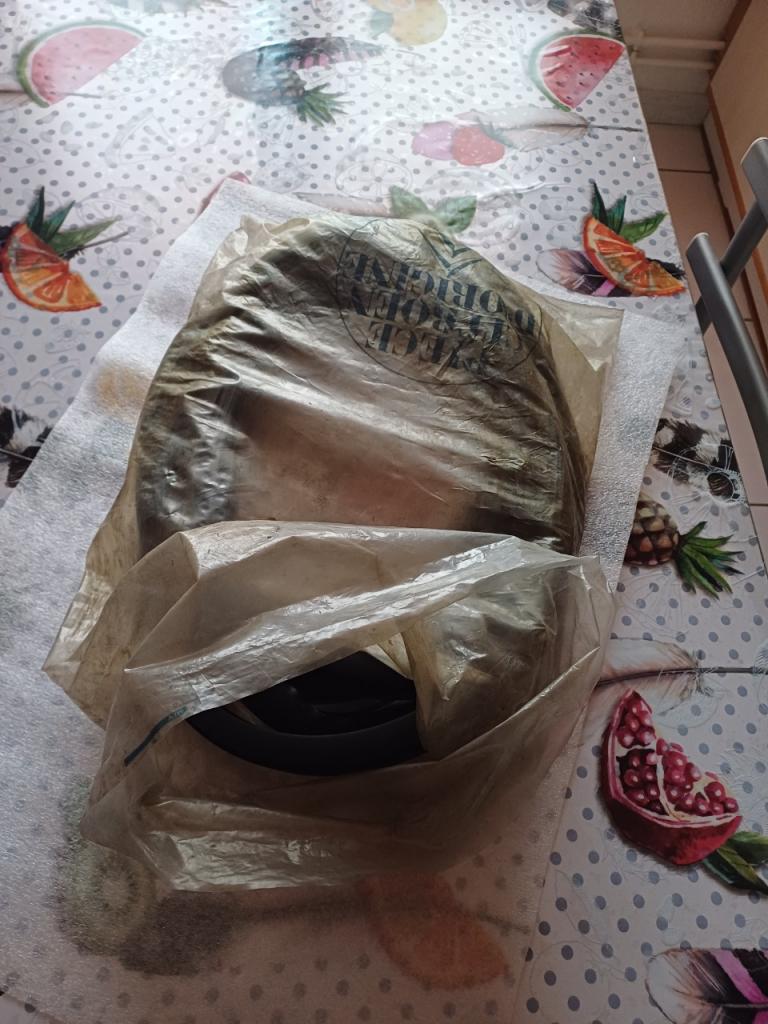 SCELLEMENT NEUF PARE BRISE AMI 8 LesAnciennes.com