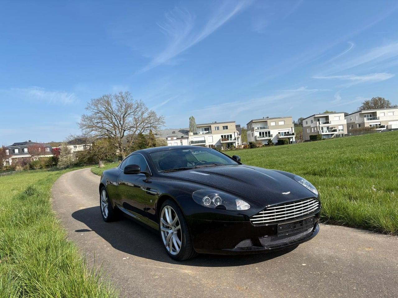 2010 Aston Martin DB9 LesAnciennes.com