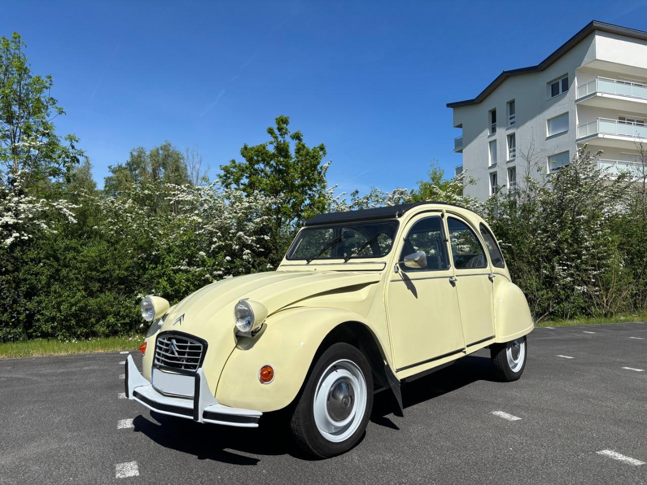 CITROEN 2CV berline - 1987 LesAnciennes.com