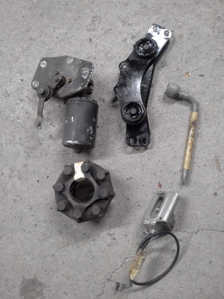 Accessoires ALFA ROMEO Montreal LesAnciennes.com