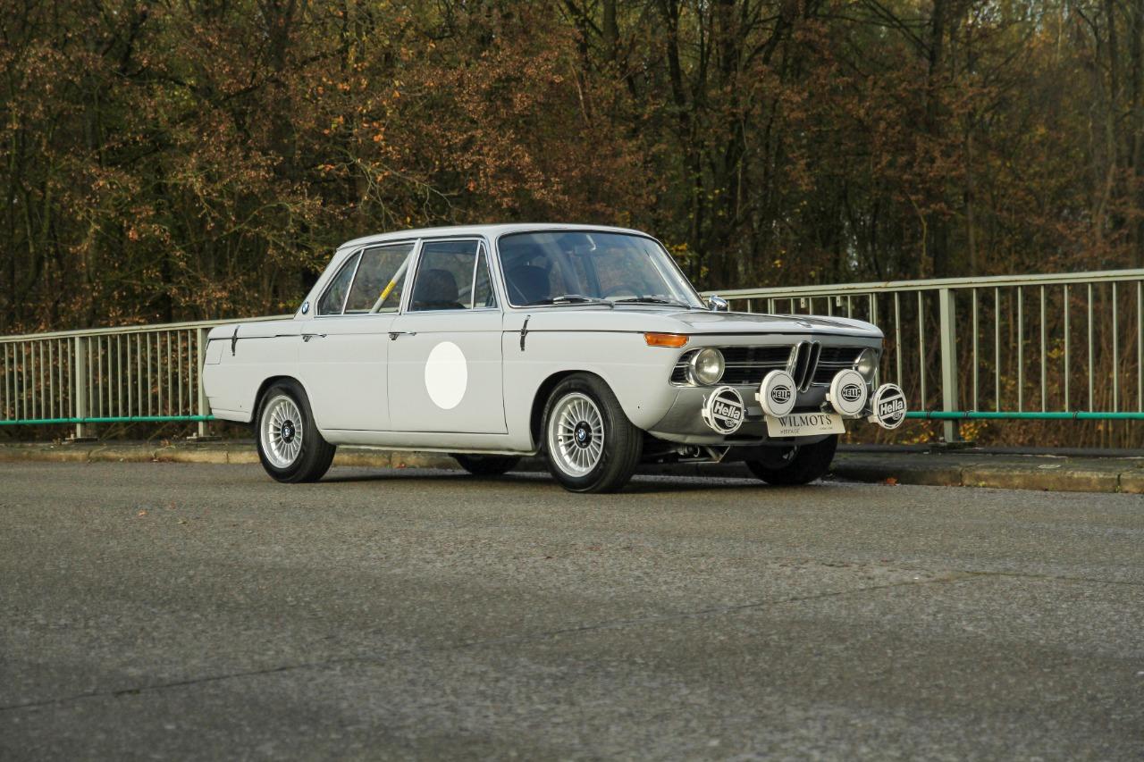 BMW 2000 ti Type 121 Rallye - 1971 LesAnciennes.com