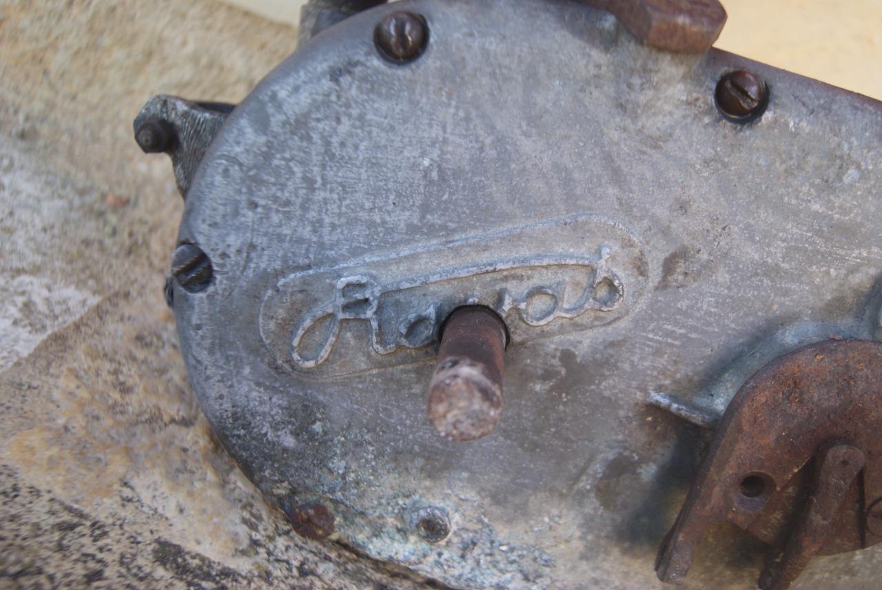 Moteur RAVAT moteur auxiliaire LesAnciennes.com