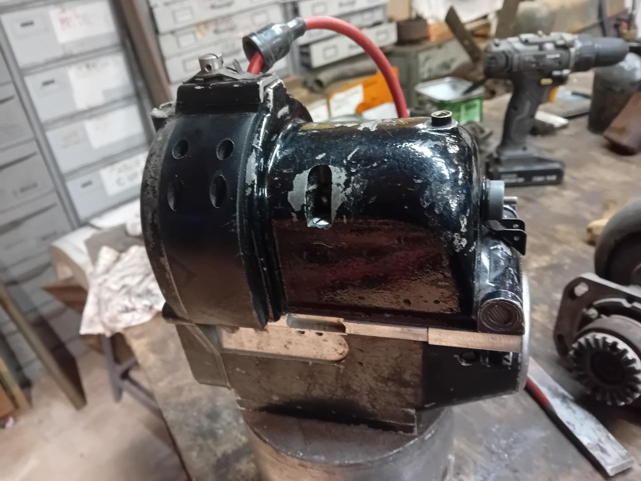 Magnéto SCITILLA magnéto LesAnciennes.com