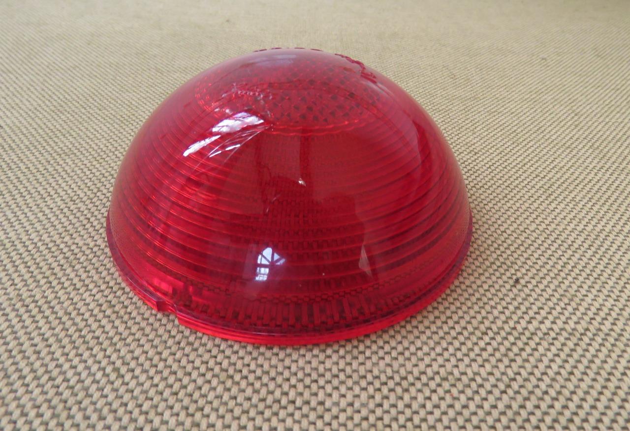 Lentille arrière rouge PONTIAC 1951-52 LesAnciennes.com