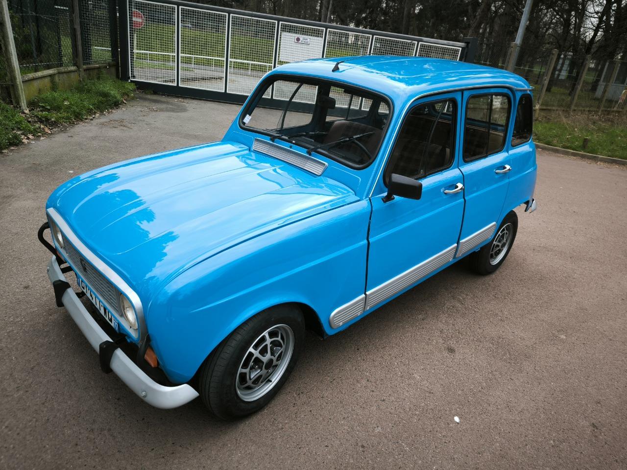 RENAULT 4L (R4L) GTL Clan - 1987 LesAnciennes.com