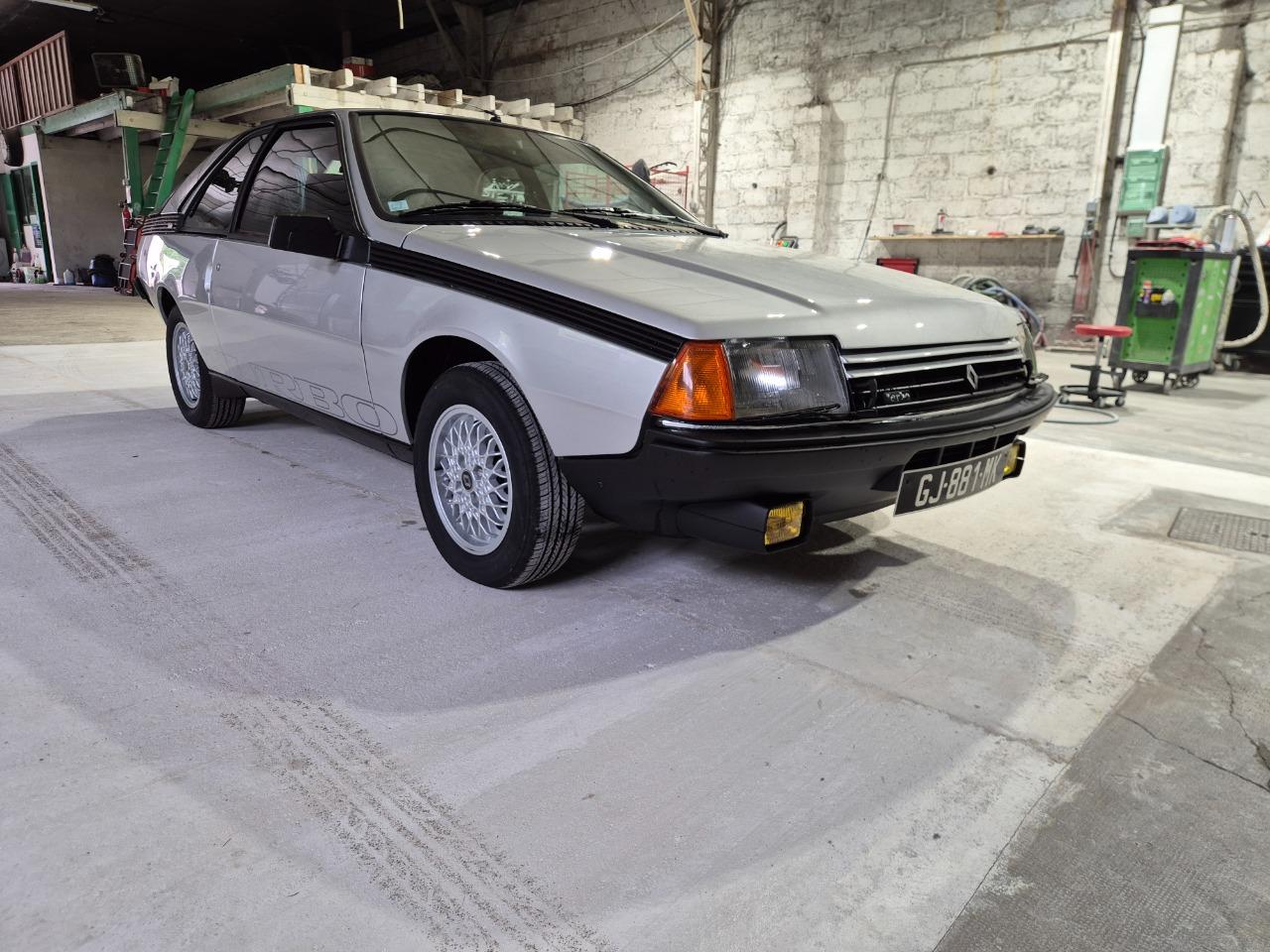 RENAULT Fuego - 1984 LesAnciennes.com