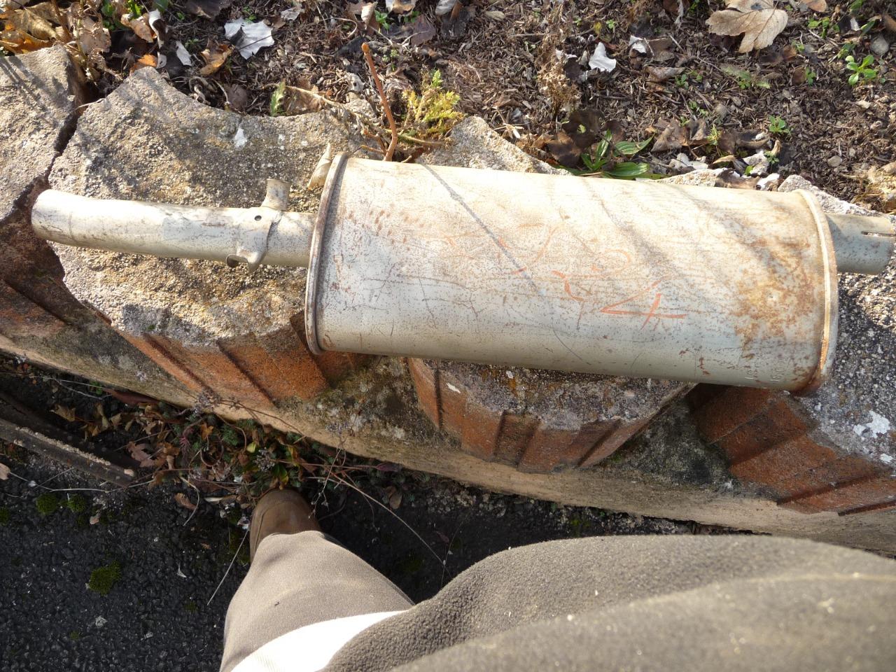 Silencieux RENAULT 12 (R12) LesAnciennes.com