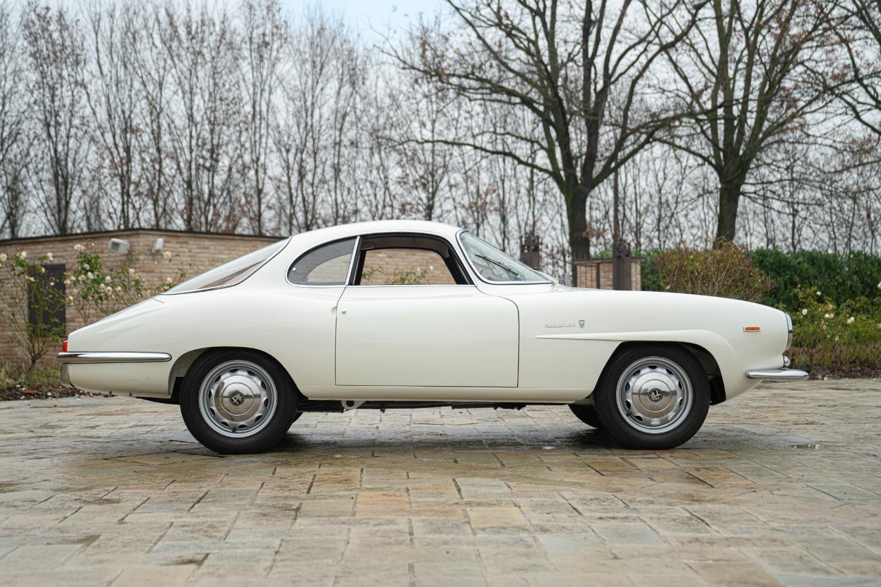 ALFA ROMEO Giulia 1.6 SS BERTONE - 1964 LesAnciennes.com