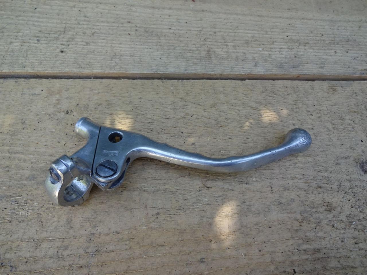 Pièces TOUTES MARQUES tous modèles LesAnciennes.com